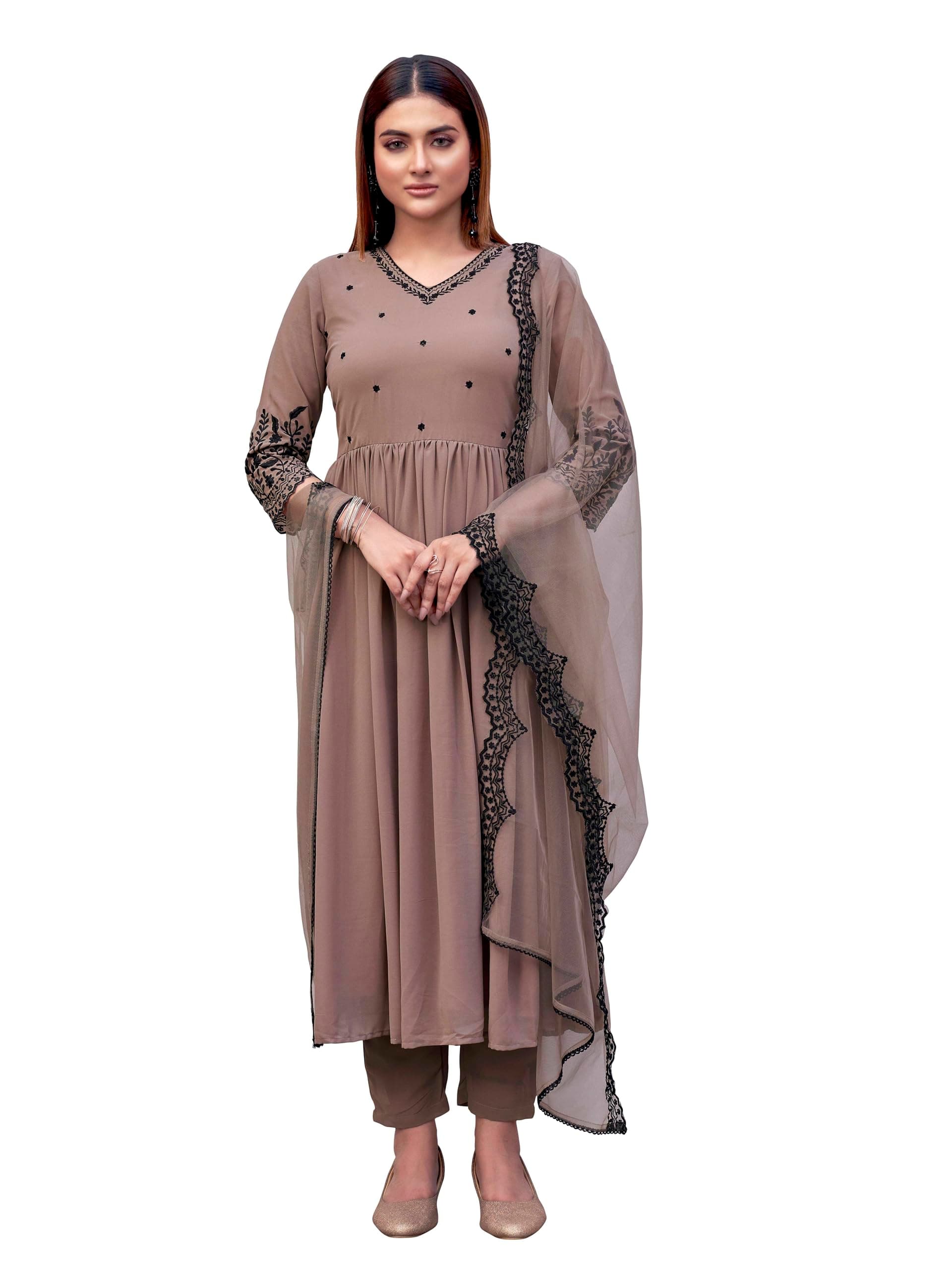Womanista Women Solid Kurta Set