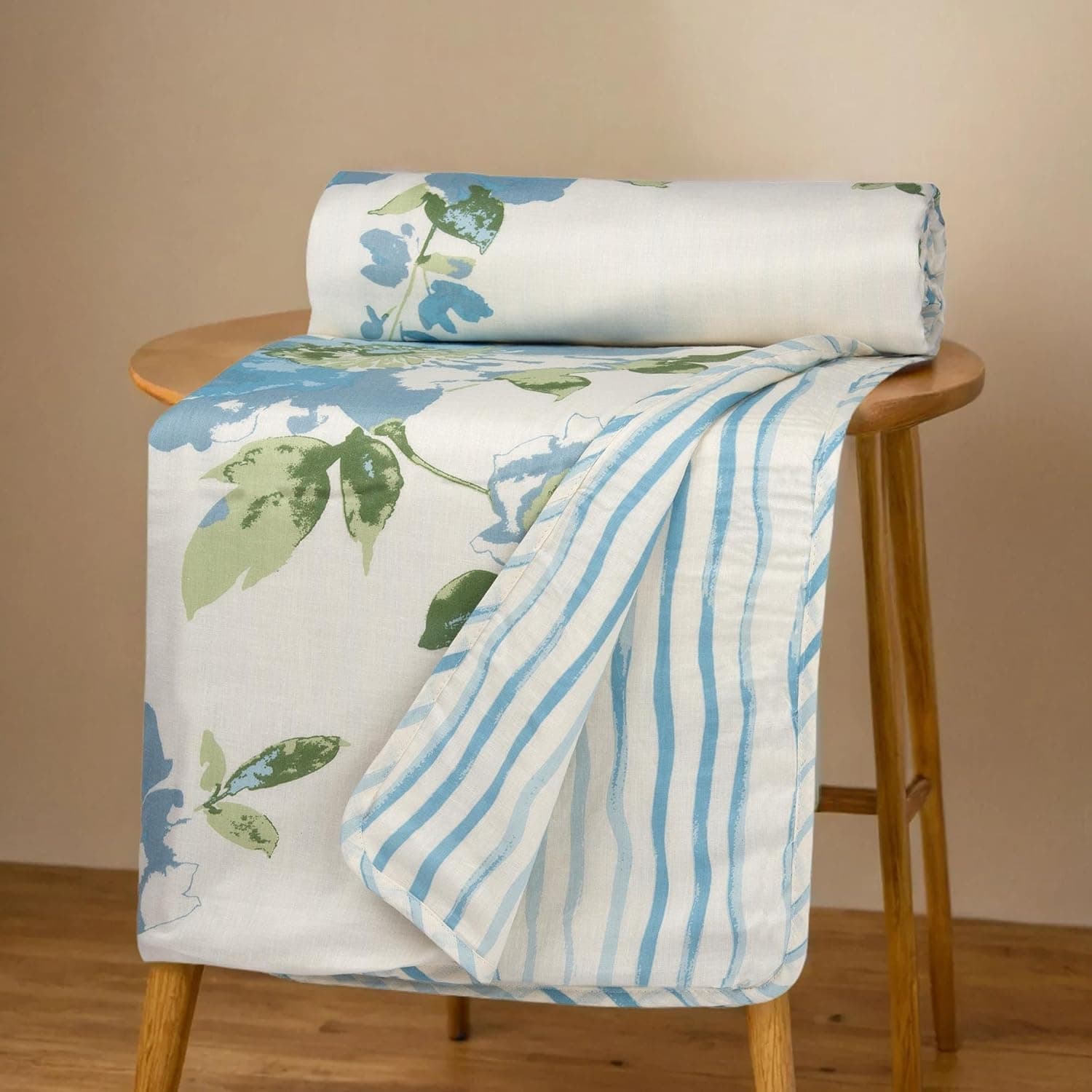 HUESLAND 100% Cotton Reversible Dohar Double Bed Cotton | Soft Cambric Weave, Lightweight AC Blanket Double Bed for Summer & All Weather Use | 86 x 94 inches, Floral Fusion