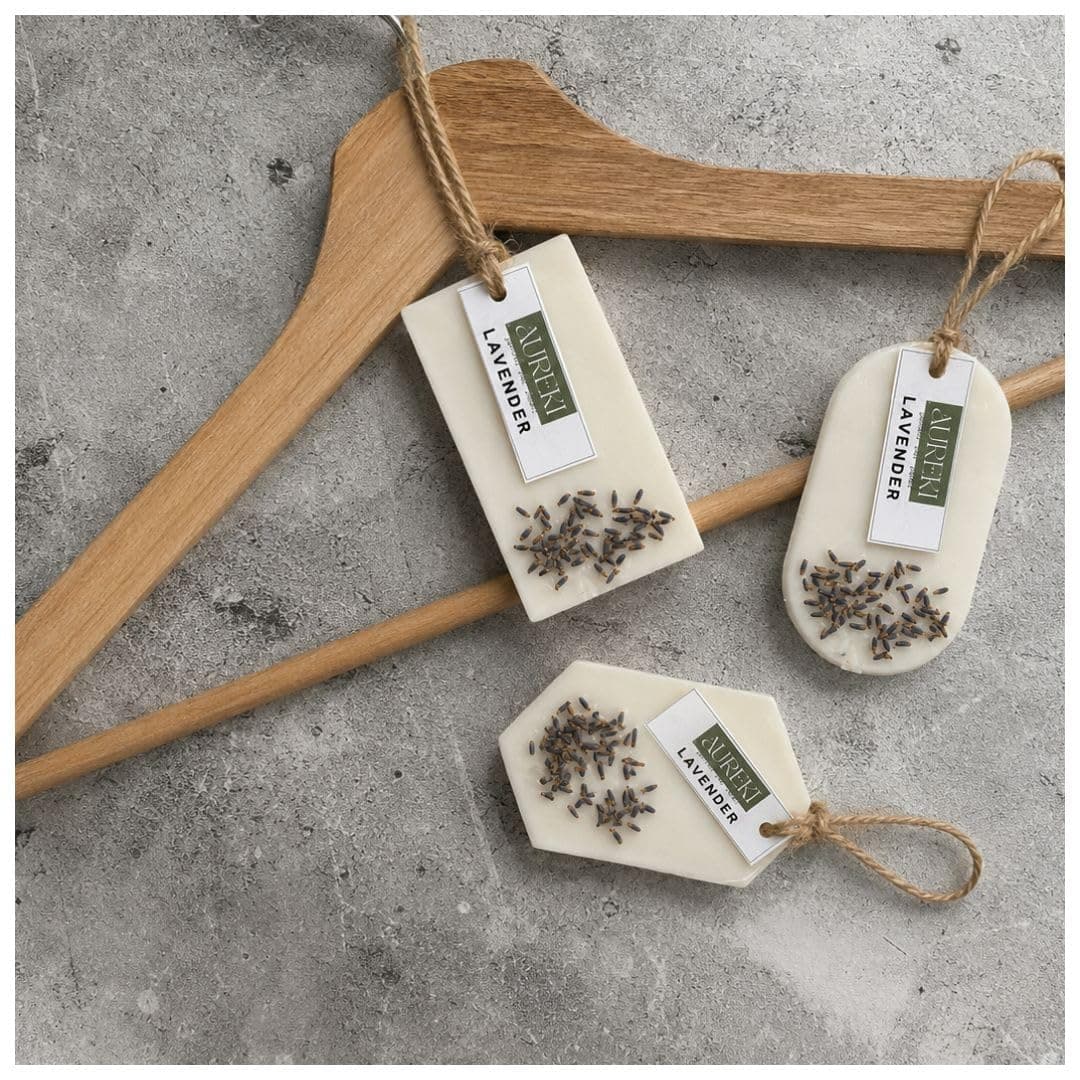 Aureki Lavender Scented Wax Sachet Set of 3 | Long Lasting Lavender Upto 30 Days | Handmade Wax Sachet | Sachet for Wardrobe, Car, Cupboard and Home Decor