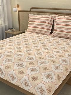 Portico New York Signature - Home & Harmony 144 TC Cotton Red Double Bedsheet with 2 Pillow Covers