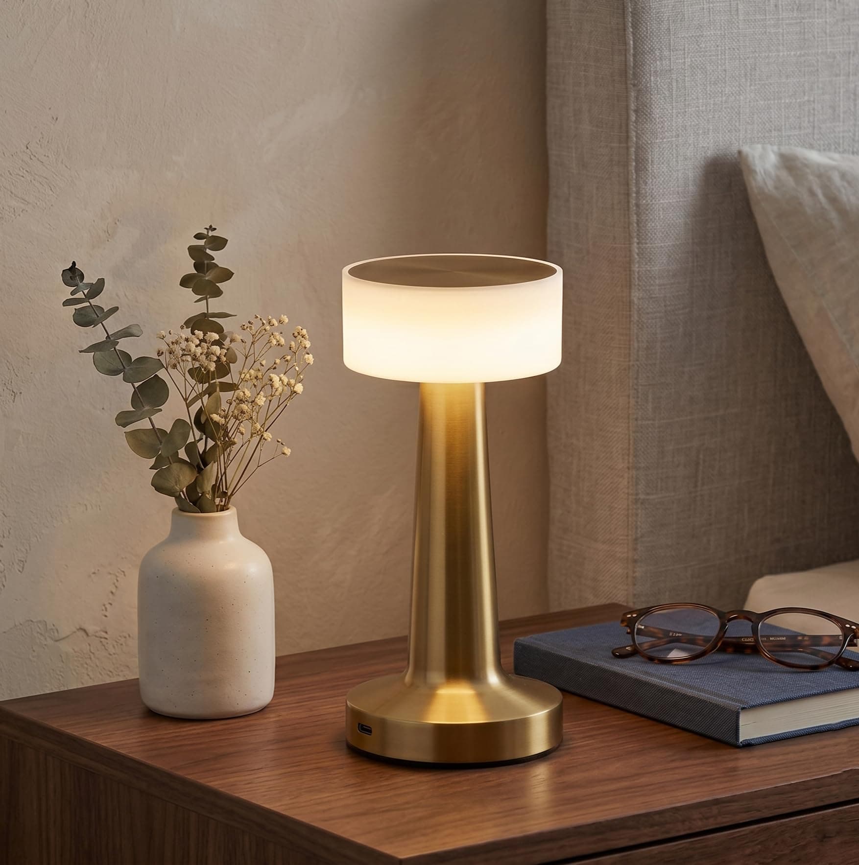 NYRWANA Table Lamp | 2000mAh Battery | Home Decor, Lamp, Lamps for Bedroom and Living Room, Stepless Dimming, 3 Colour Touch Control, USB-C Charging (Metal - Gold)
