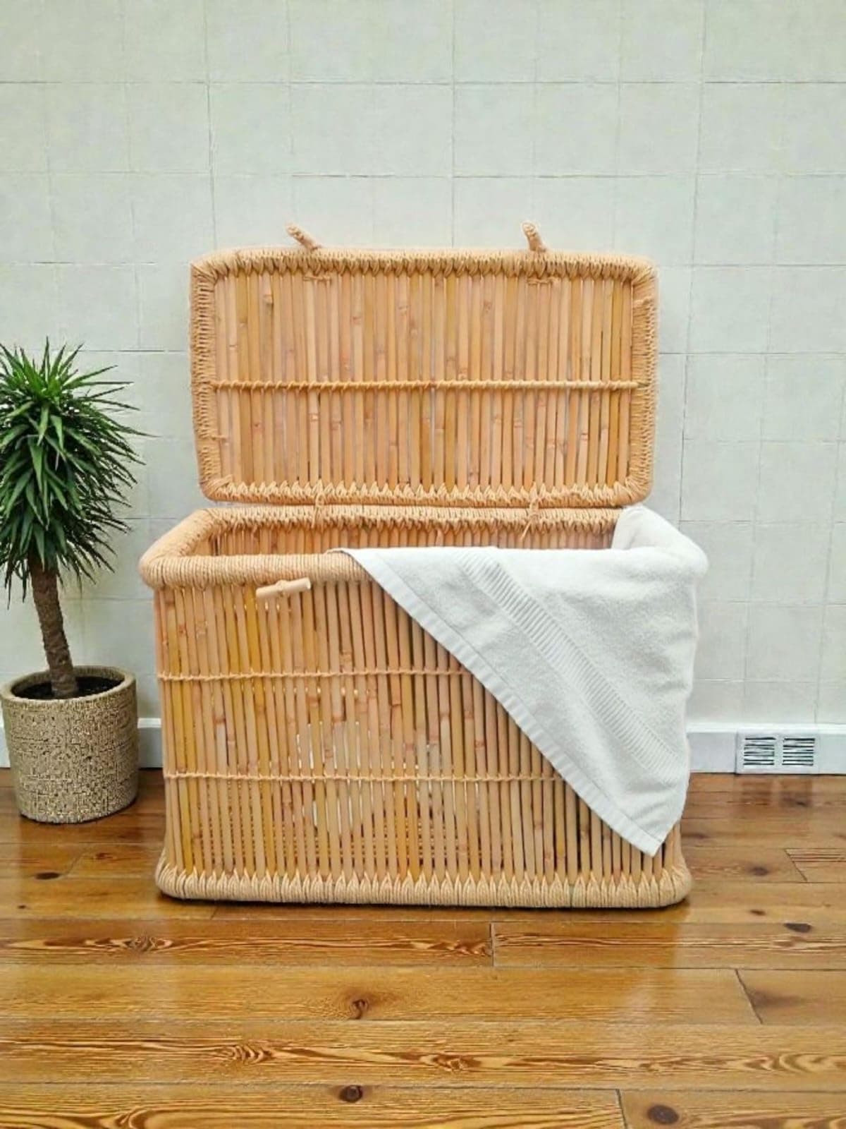 SHIZA Bamboo Laundry Basket For Clothes With Lid & Handle | Toys Storage Box For Kids Room | Clothes Storage Organizer | Picnic Box With Large Sitting Space Eco-Friendly Handmade (RECTANGLE SIZE)