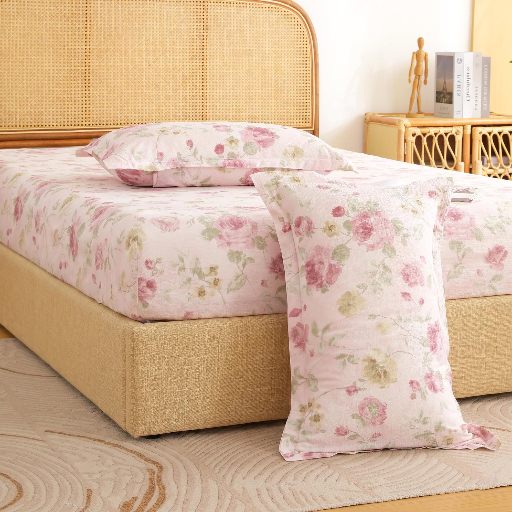 Story@Home Air Cotton 240 TC King Size Fitted Sheet Double Bedsheet (72 x 78) All Around Elastic 2 Pillow Cover 17 x 27 Fits Upto 10 inch Mattress (270 x 250 cm, Pink & Green)