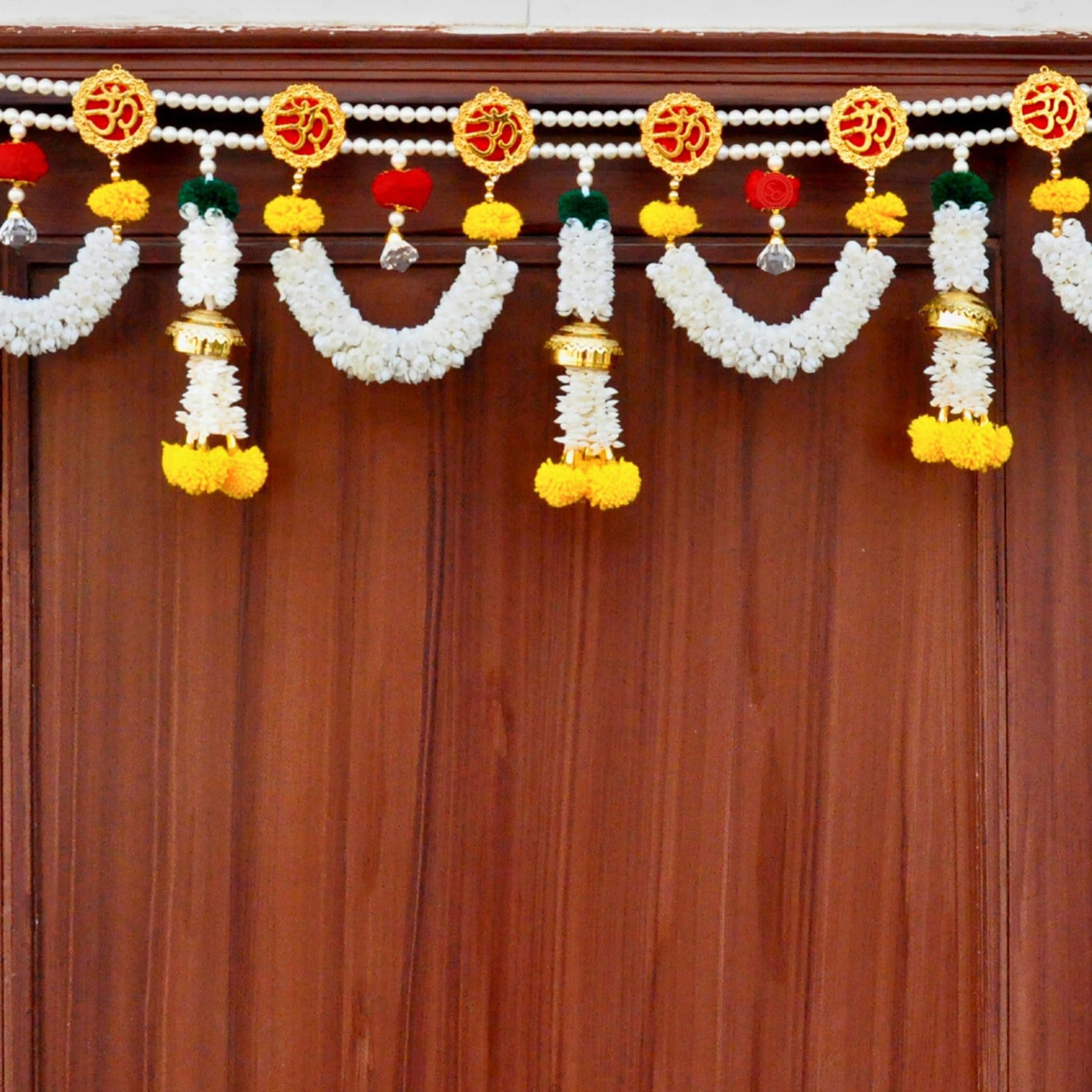SATVIK CREATIONS Hindu Door Toran Decoration, 41 inches, Traditional Om Symbol Pearl Bandarwal, White and Yellow Artificial Flowers