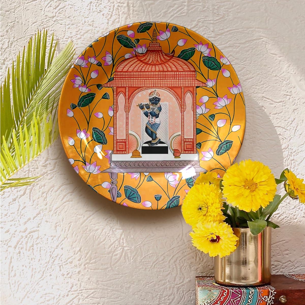 JIKRAA® Shrinathji Pichwai Art Ceramic Designer Wall and Table Top Plate | Decor Hanging Wall For Home | Wall Decor | Home Decor | Office Decor | Cafe Decor | Restaurant Decor | Size - 8 Inch
