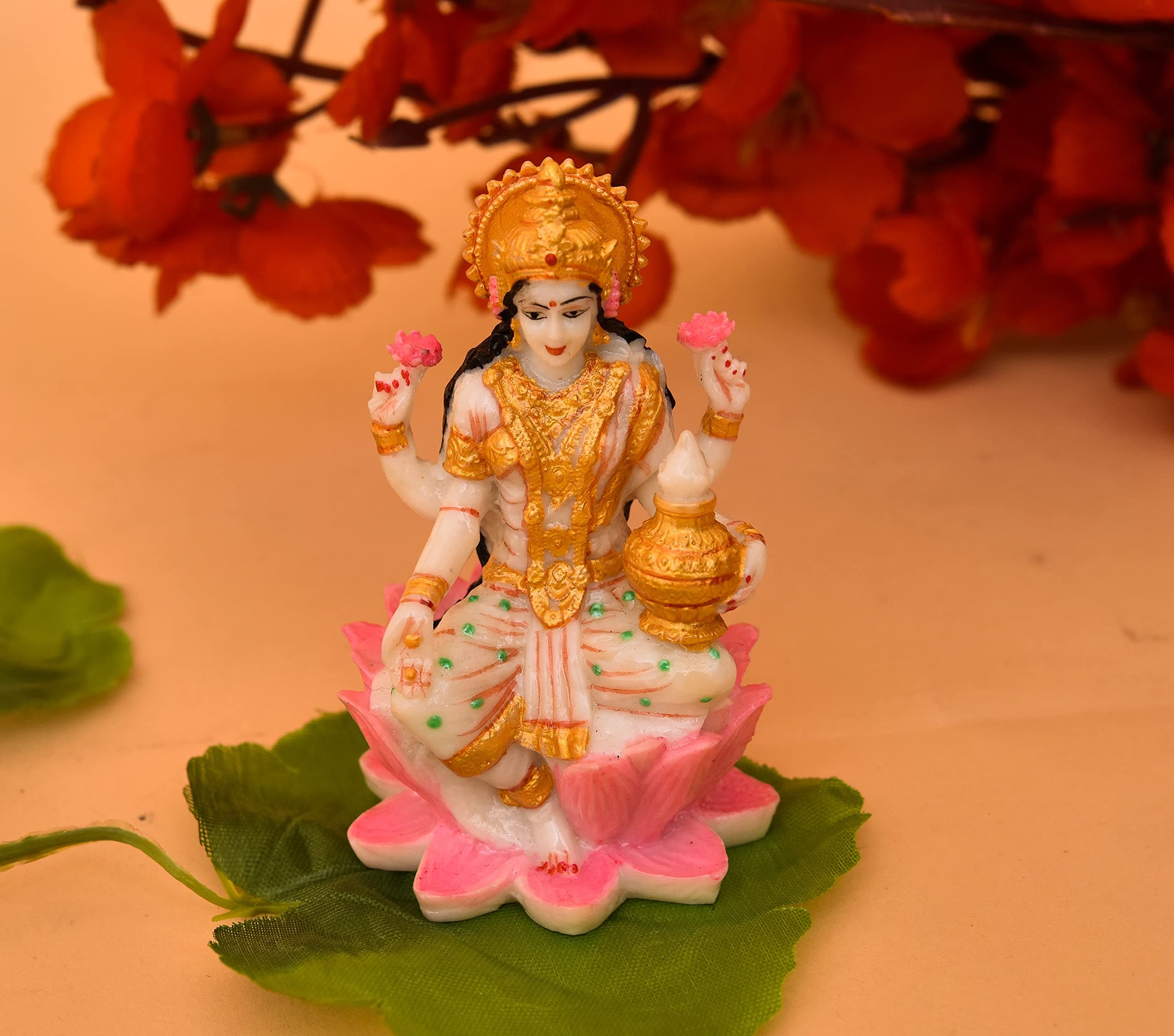 DHARVIK CRAFT HUB Goddess Laxmi Idol Sitting on Lotus | Handpainted Laxmi Murti on Pink Lotus Goddess Lakshmi Idol for Housewarming Gift Religious Showpiece (3.5 x 1.5 Inch)