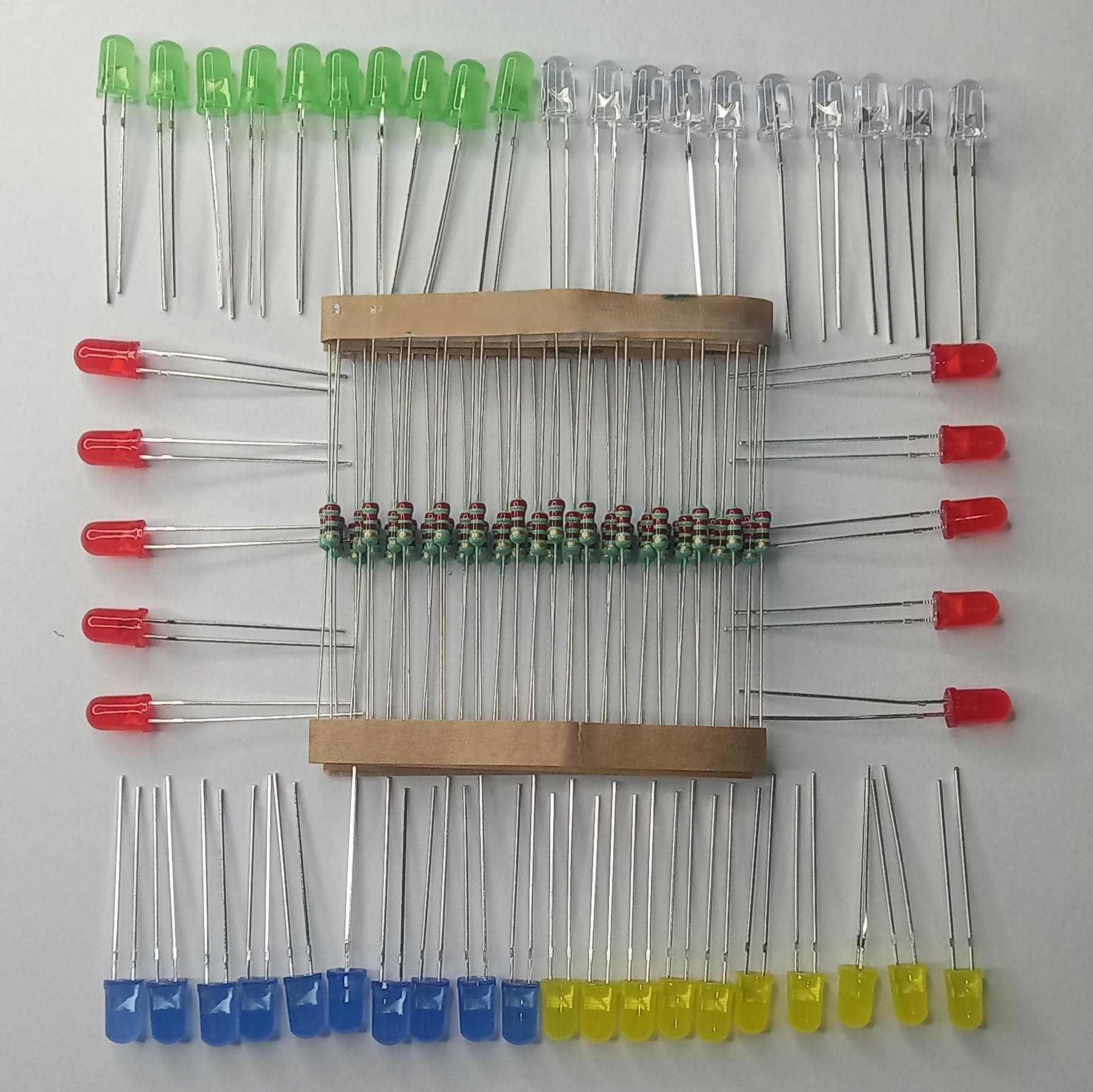 Charohm LED Light Kit, 50 Pieces 5mm Assorted Colours with 220 Ohm Resistors, White Red Blue Yellow Green