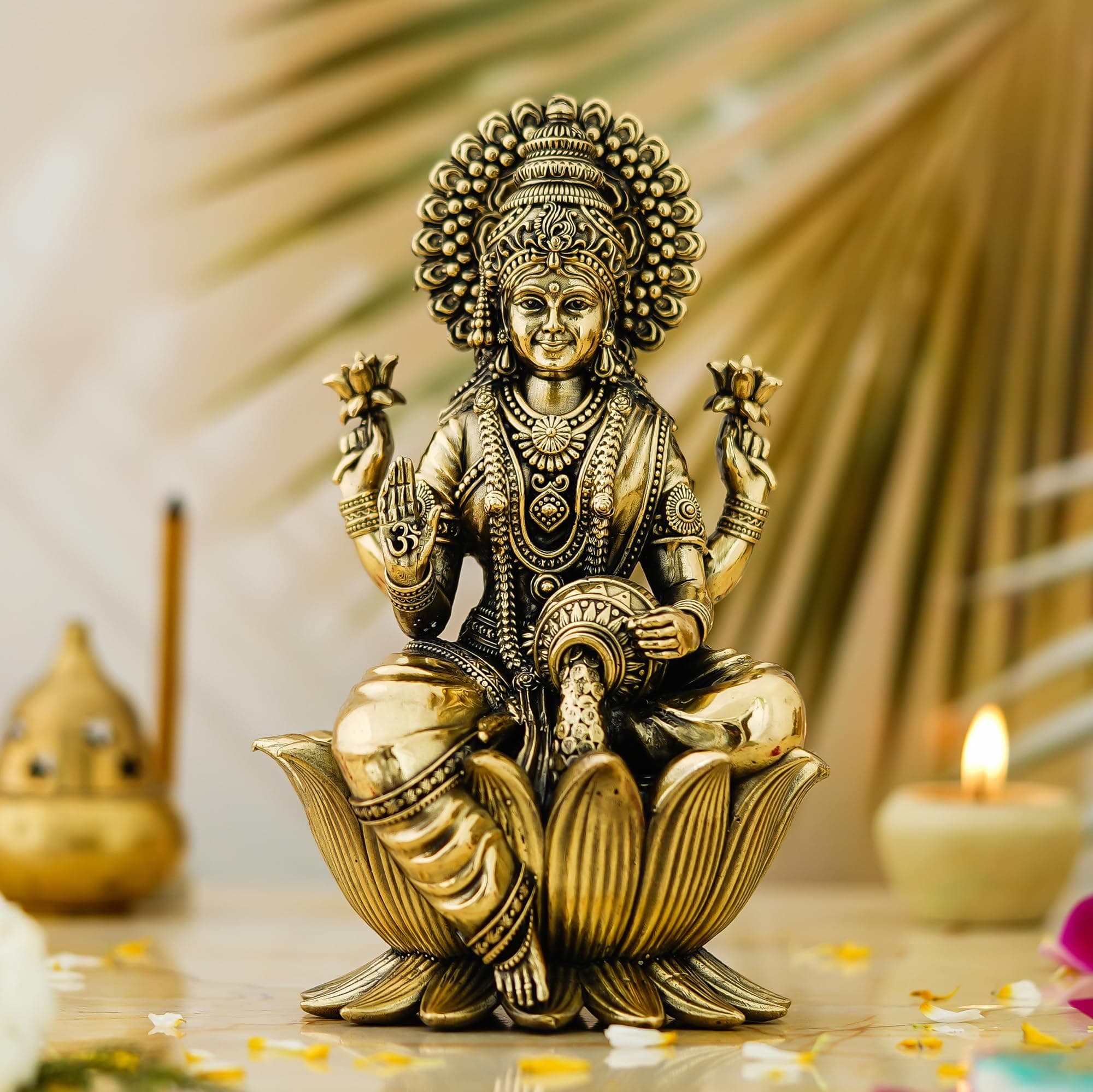Brass Mata Lakshmi Ji Sitting On Kamal Flower Murti 3 Inch Goddess Laxmi Maa Blessing Idol For Diwali Pujan Maa Padma Feng Shui Kamla Figurine Devi Narayani Statue For Home Office Gifting And Decor