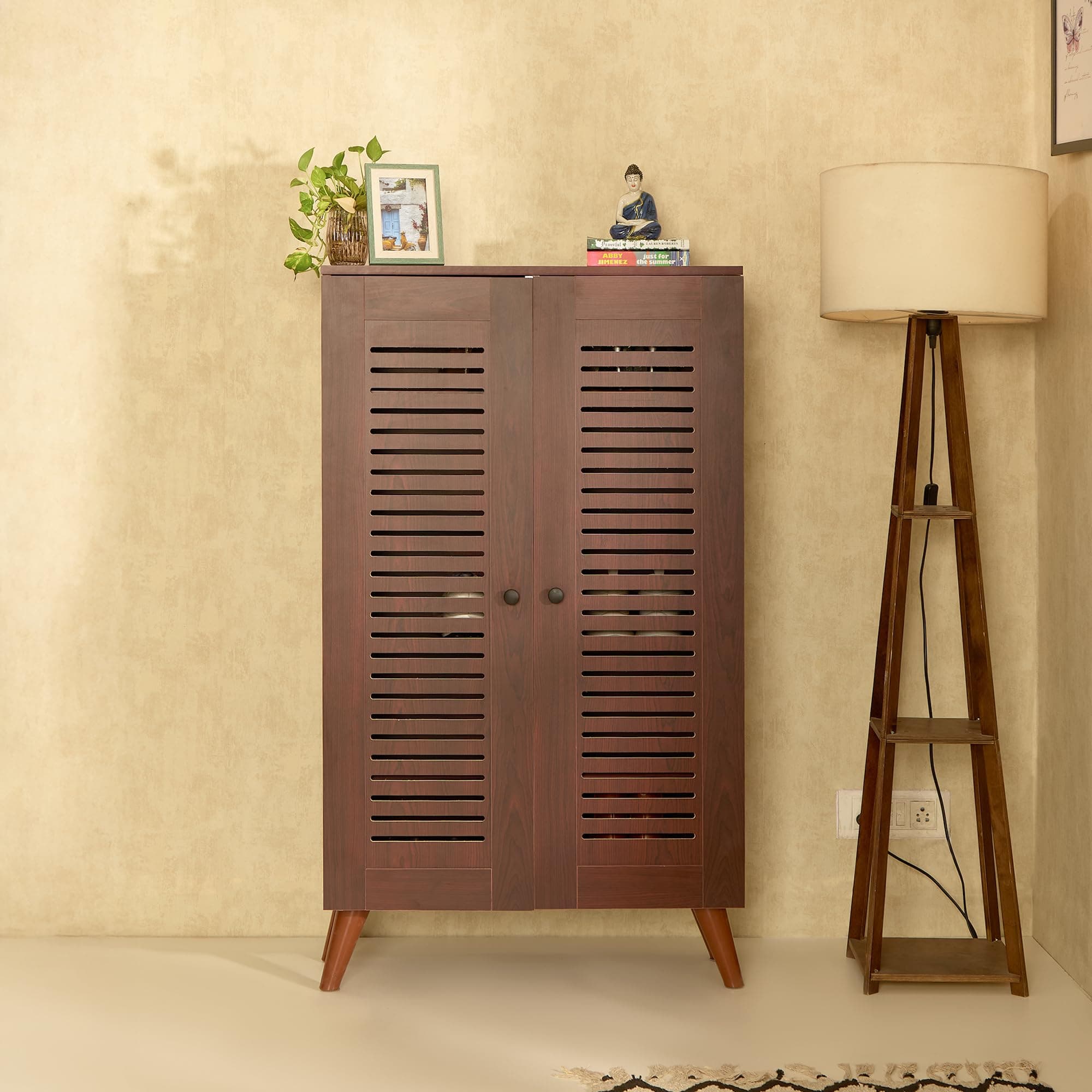 Green Soul Zuvio 2 Door 4ft | Engineered Wood Ventilated Shoe Rack | 5 Shelves, 2 Doors | Stores up to 16 Pair of Shoes | 3 Year Warranty | Rosewood | Installation Provided