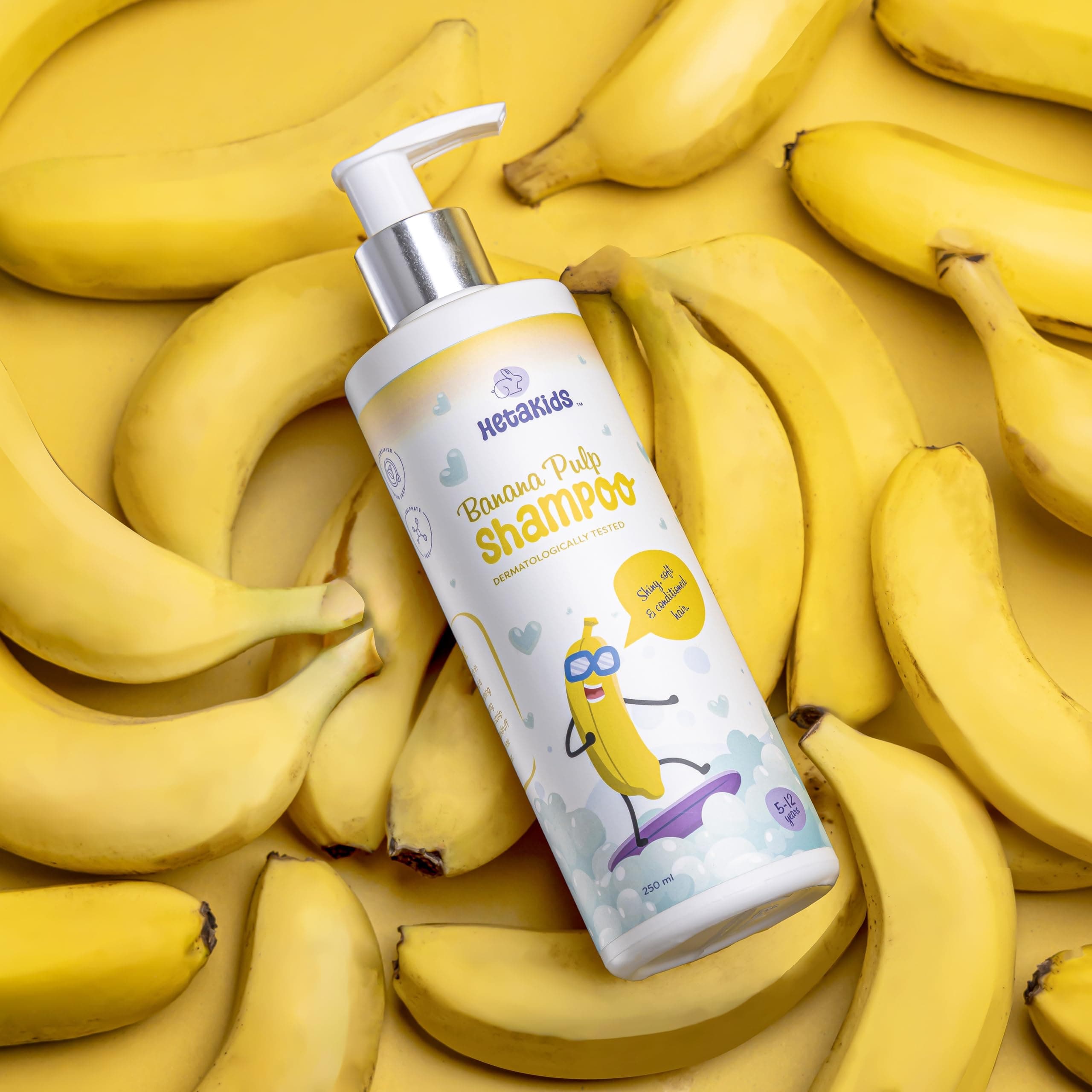 Hetakids Banana Shampoo for Kids (5-12 Years) | Nourishing | Frizz-Free, Soft Hair | Soothes Itchy Scalp | Enriched with Banana Pulp & Glycerin | Paraben & Sulfate-Free | 250ml (Pack of 1)